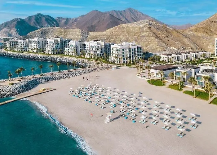 Ocean Mountain View Apartment At The Address Fujairah